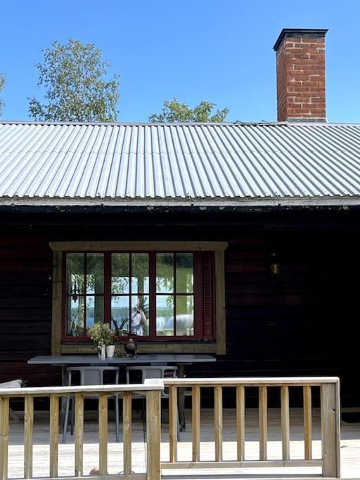 Mysig Stuga Naera Fjaellen Och Storsjoen Hallen Exterior foto